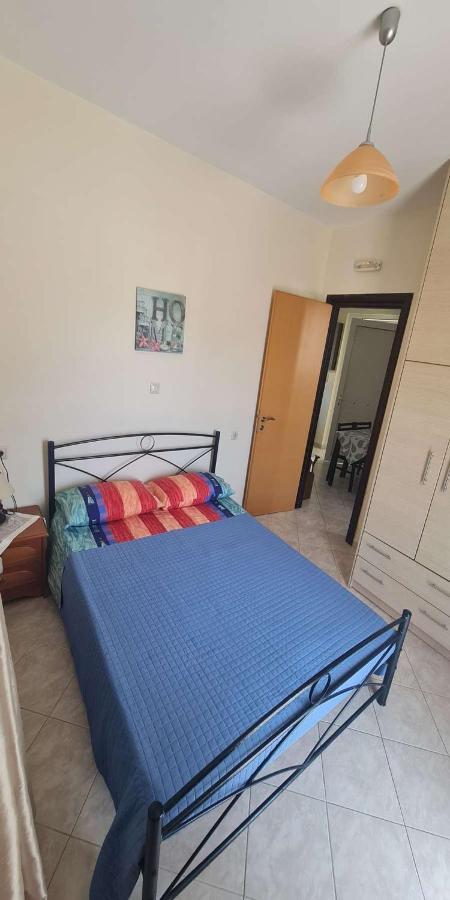 Retas Apartment Kremasti  Luaran gambar